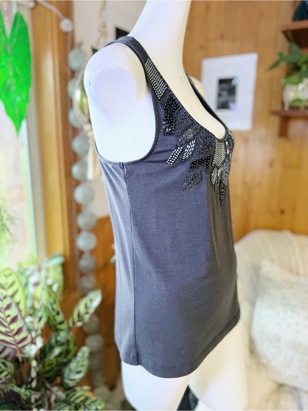 Twenty One Forever 21 Gray Beaded Embellished Racerback Tank Top M Y2K - Picture 3 of 10